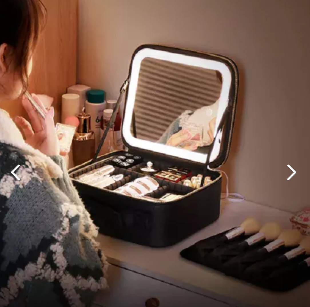 Cosmetiquera con Espejo y Luz LED – Tu kit de maquillaje profesional, listo donde sea