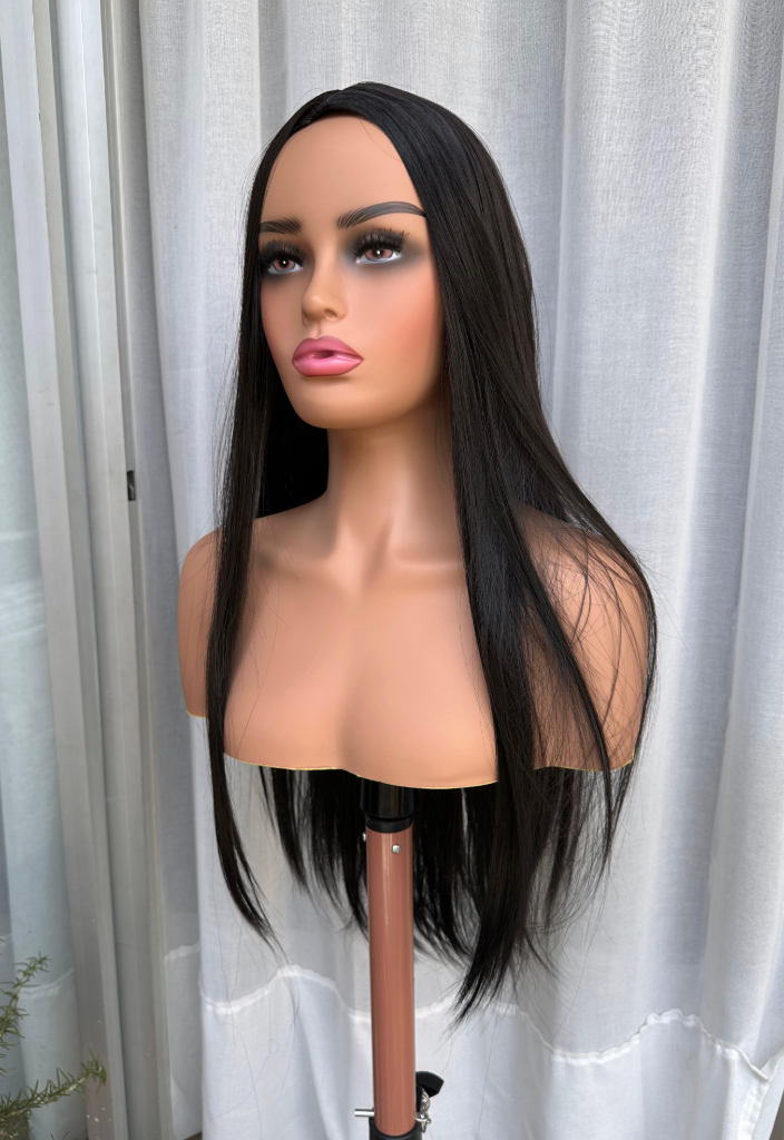 Peluca Aura Wig: Luce un cabello liso, brillante y sin esfuerzo